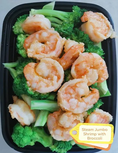 Steamed jumbo shrimp with broccoli